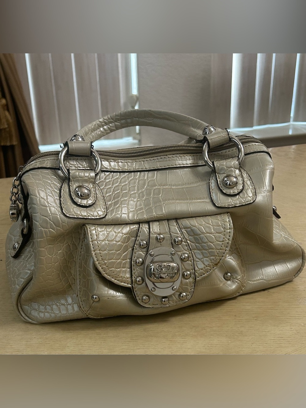 Kathy Van Zeeland 2007 Croc-embossed Boston handbag
